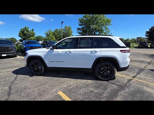 2025 Jeep Grand Cherokee Limited X