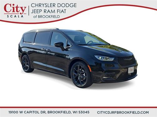 2026 Chrysler Pacifica Limited