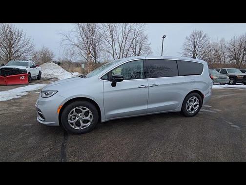 2024 Chrysler Pacifica Limited