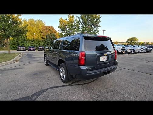 2019 Chevrolet Suburban LS