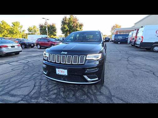 2020 Jeep Grand Cherokee Summit