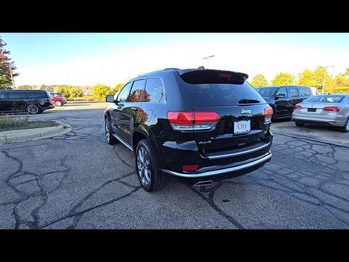 2020 Jeep Grand Cherokee Summit