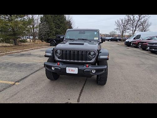 Granite Crystal Metallic Clearcoat 2026 Jeep Wrangler Rubicon