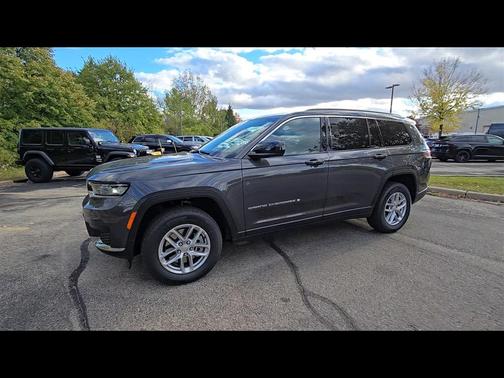 2025 Jeep Grand Cherokee L Laredo