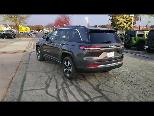 2024 Jeep Grand Cherokee 4xe Base