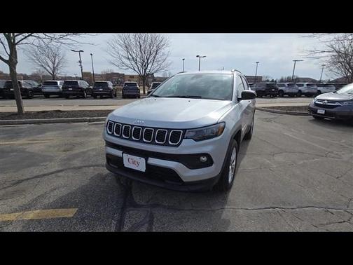 2025 Jeep Compass Latitude