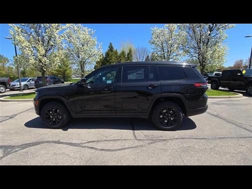 2025 Jeep Grand Cherokee L Altitude