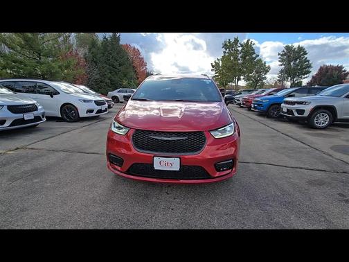 2026 Chrysler Pacifica Limited