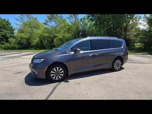 2021 Chrysler Pacifica Touring L