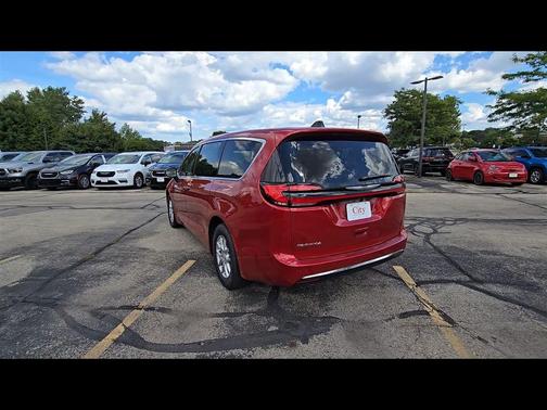 2026 Chrysler Pacifica L