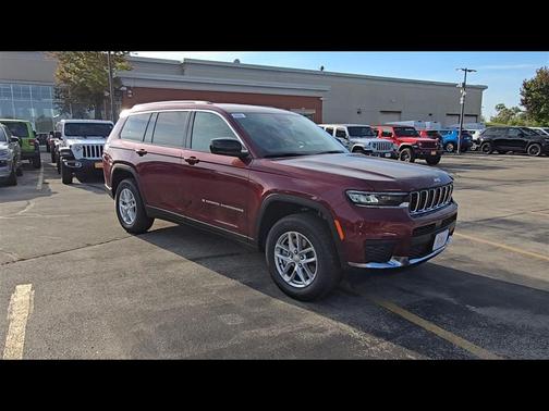 2025 Jeep Grand Cherokee L Laredo