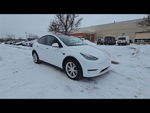 2021 Tesla Model Y Long Range Dual Motor All-Wheel Drive