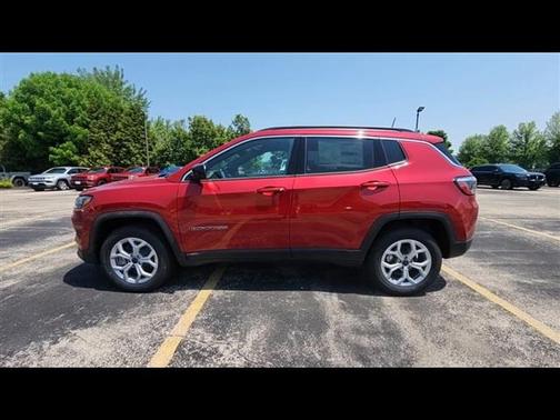 2025 Jeep Compass Latitude