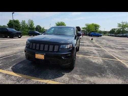 2020 Jeep Grand Cherokee Altitude