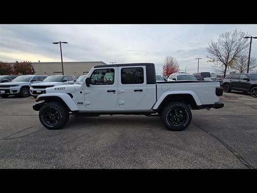 2026 Jeep Gladiator Willys 4x4