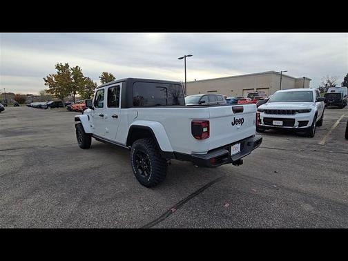 2026 Jeep Gladiator Willys 4x4