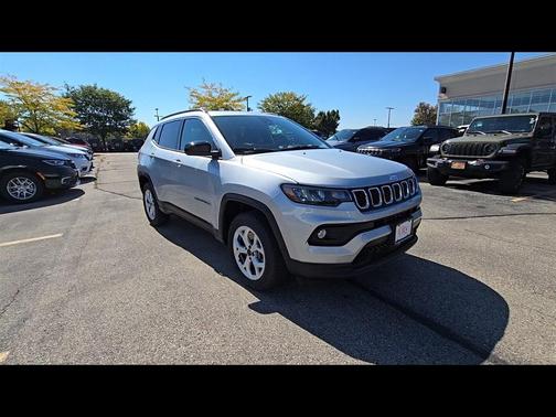 2025 Jeep Compass Latitude