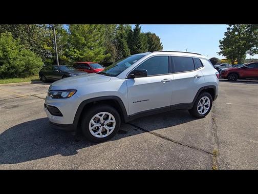 2025 Jeep Compass Latitude
