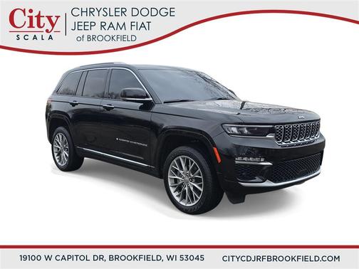 2023 Jeep Grand Cherokee Summit
