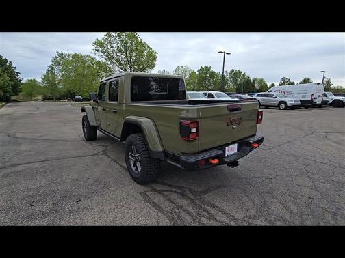41 2026 Jeep Gladiator Mojave X 4x4