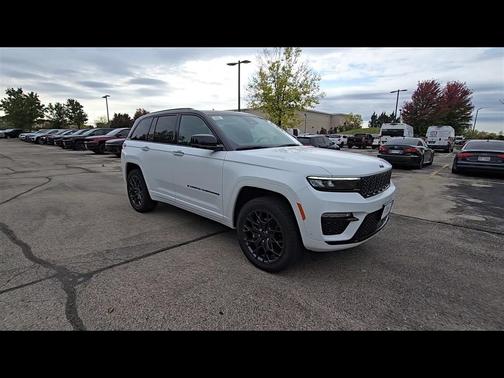 2025 Jeep Grand Cherokee Summit