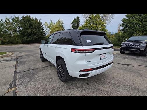 2025 Jeep Grand Cherokee Summit