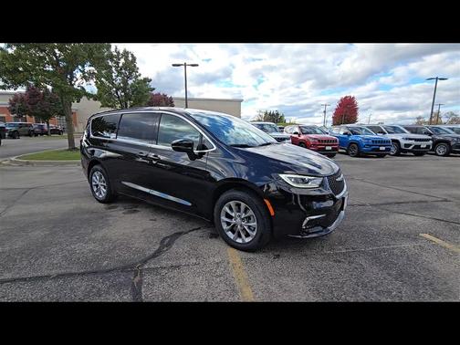 2026 Chrysler Pacifica L