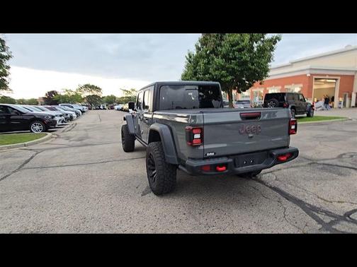 Sting-Gray Clearcoat 2021 Jeep Gladiator Rubicon