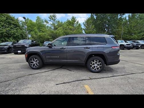 2025 Jeep Grand Cherokee Altitude