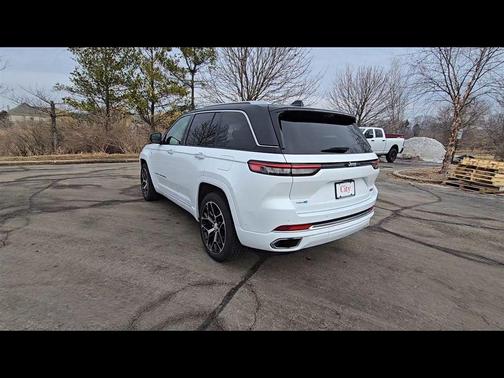 2022 Jeep Grand Cherokee 4xe Summit Reserve