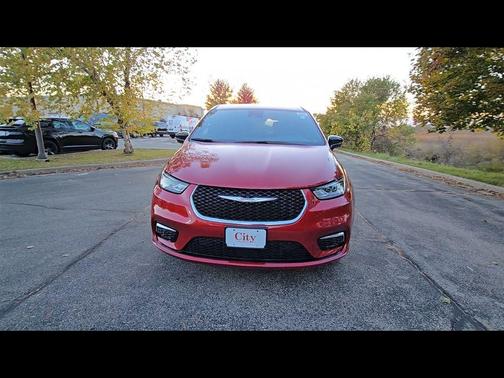 2026 Chrysler Pacifica L