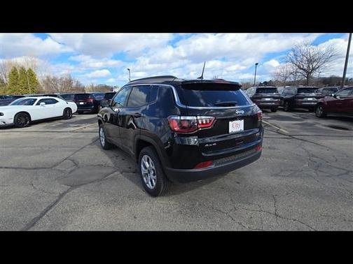 2025 Jeep Compass Latitude