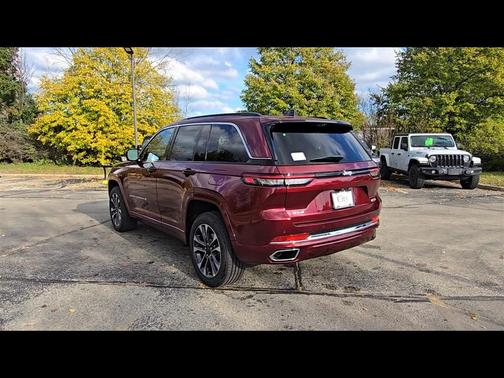 2025 Jeep Grand Cherokee Overland