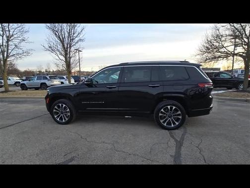 2022 Jeep Grand Cherokee L Overland
