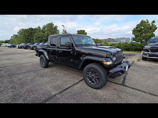 2025 Jeep Gladiator Sport S