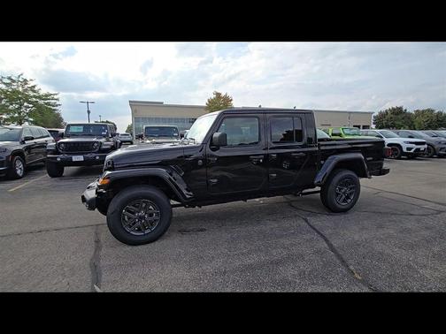 2025 Jeep Gladiator Sport S