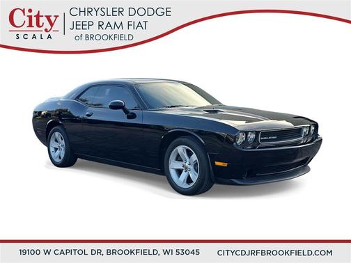 2014 Dodge Challenger SXT