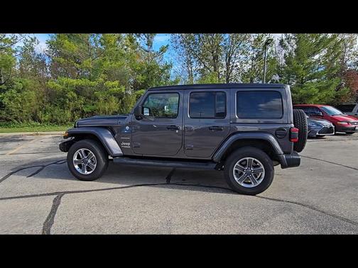 2021 Jeep Wrangler Unlimited Sahara