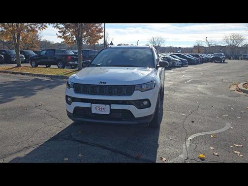 Bright White Clearcoat 2026 Jeep Compass Limited
