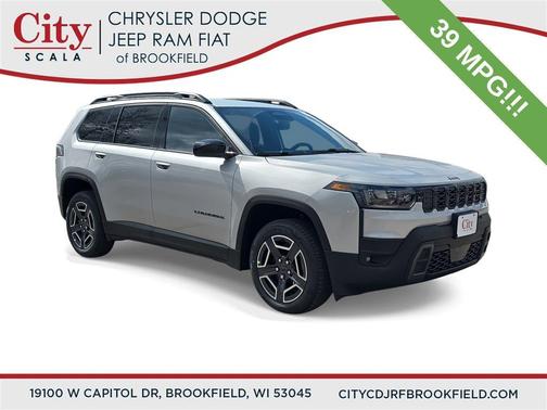 Silver Zynith Clearcoat 2026 Jeep Cherokee Laredo 4x4