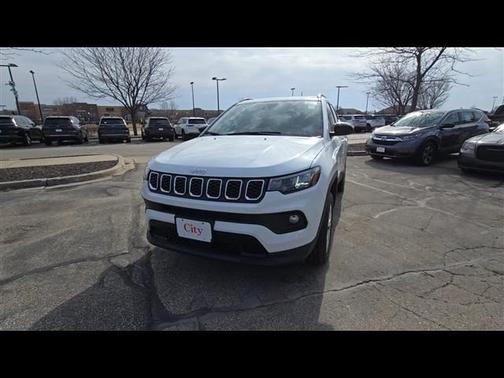 2025 Jeep Compass Latitude