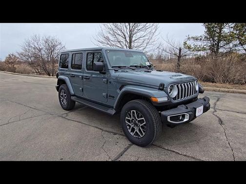 2026 Jeep Wrangler 4-Door Sahara 4x4
