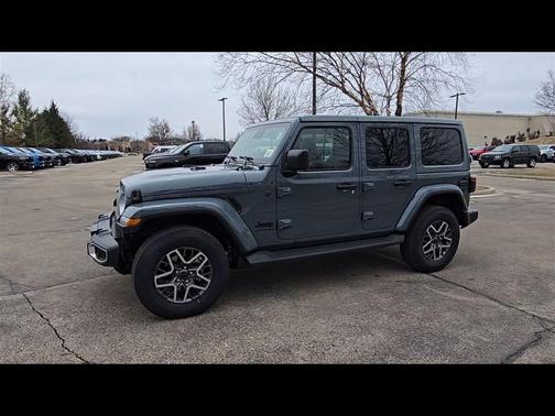 2026 Jeep Wrangler 4-Door Sahara 4x4