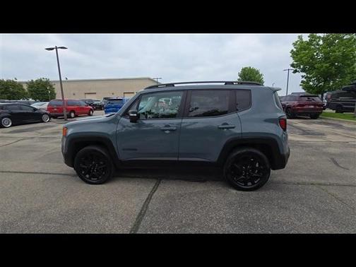 2017 Jeep Renegade Altitude