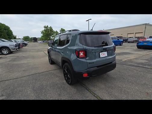 2017 Jeep Renegade Altitude