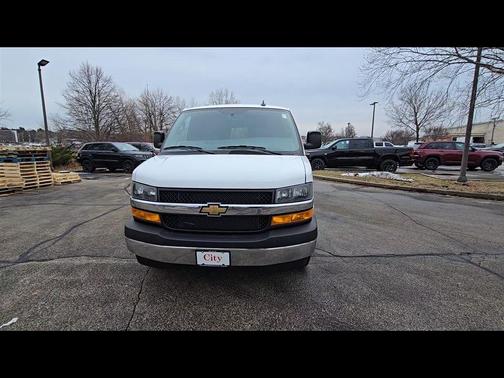 2025 Chevrolet Express 3500 RWD 3500 Regular Wheelbase WT