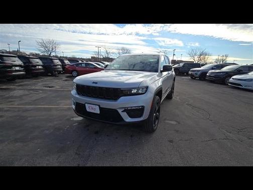 2025 Jeep Grand Cherokee Limited X