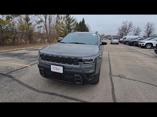 Sting-Gray Clearcoat 2026 Jeep Cherokee Laredo 4x4