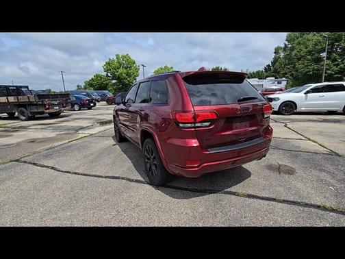 2019 Jeep Grand Cherokee Altitude