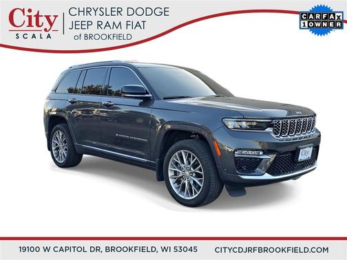 2022 Jeep Grand Cherokee Summit